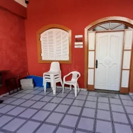 Rent this 4 bed house on União Estudantil da Baixada Santista in Avenida João Batista Leal 45, Jardim Mosteiro
