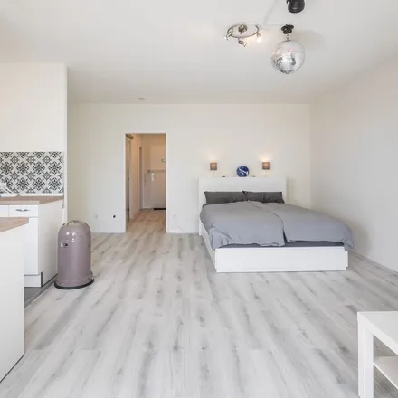Rent this 1 bed apartment on Stengelestraße 36 in 22111 Hamburg, Germany