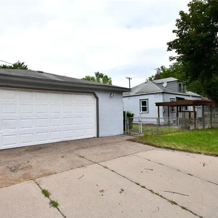Image 4 - Margaret St, Ruth Street North, Saint Paul, MN 55119, USA - House for sale