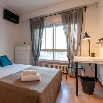 Rent this 5 bed room on Calle de Valderribas in 51, 28007 Madrid