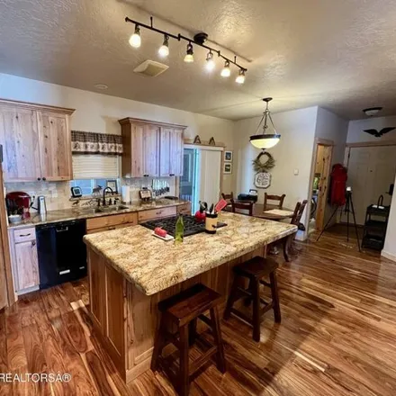 Image 2 - Cedar Springs Meadows, Cedar Springs Drive, Lincoln County, WY 83127, USA - House for sale