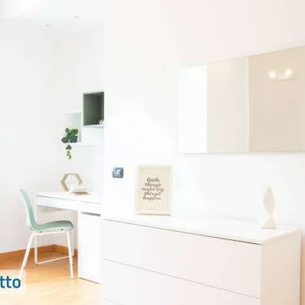 Image 2 - Vanmax, Via Padova, 20132 Milan MI, Italy - Apartment for rent