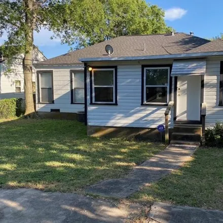 Buy this 2 bed house on 5815 East Mockingbird Lane in Dallas, TX 75026