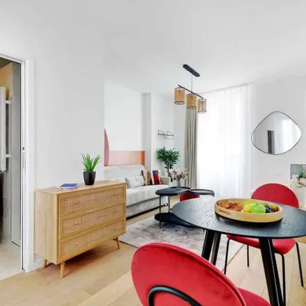 Image 4 - 21 Rue Custine, 75018 Paris, France - Apartment for rent