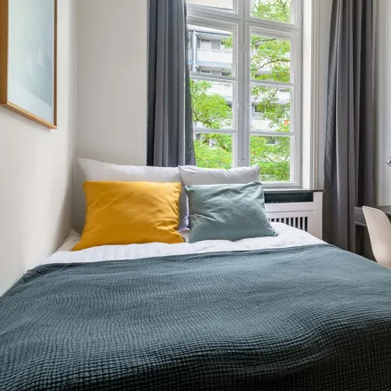 Rent this 5 bed room on Den Grønne Sti in 2000 Frederiksberg, Denmark