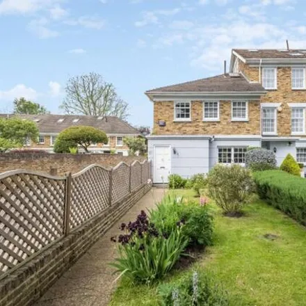 Rent this 3 bed house on 1 Chester Close in London, SW13 0JE