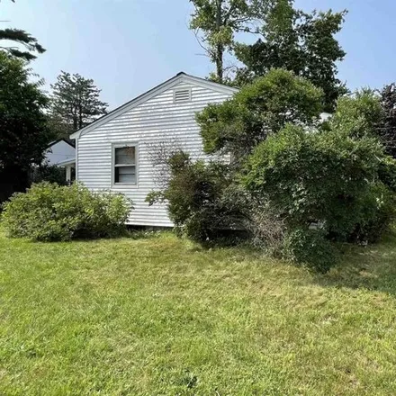 Image 3 - Farmers Insurance, Lafayette Terrace, North Hampton, Rockingham County, NH 03862, USA - House for sale