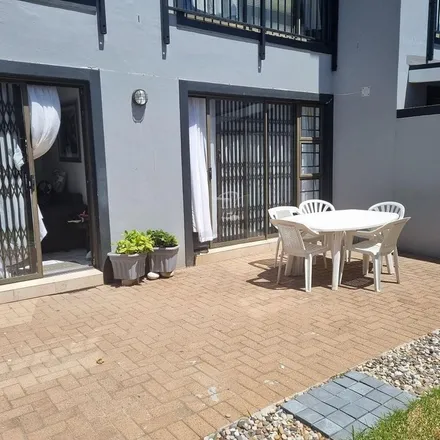 Image 8 - Eagle Crescent, Sunridge, Western Cape, 7441, South Africa - Apartment for rent