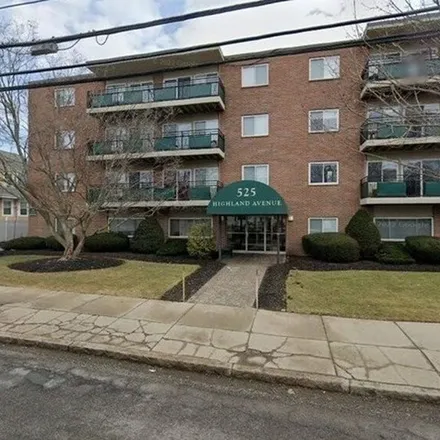 Image 4 - 525 Highland Avenue, Malden Highlands, Malden, MA 02148, USA - Apartment for rent