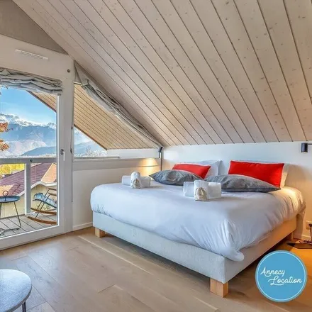 Rent this 5 bed house on 74410 Saint-Jorioz