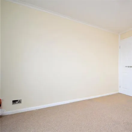 Image 3 - Old Village, Grange Court, Grange Road, Luccombe, PO37 6NN, United Kingdom - Apartment for rent