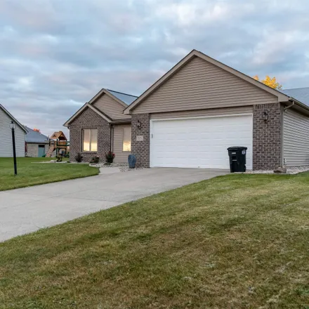 Buy this 3 bed house on 515 Ridgeview Trail in Avilla, IN 46710