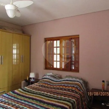 Rent this 3 bed house on Edifício Montova in Rua Teixeira da Silva 426, Paraíso