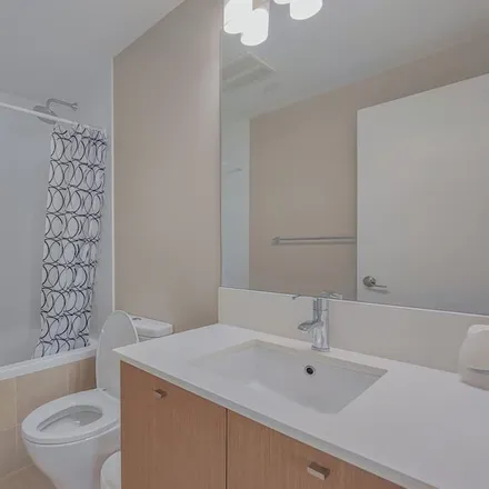 Image 9 - Minoru, Richmond, BC V7C 4N1, Canada - Apartment for rent