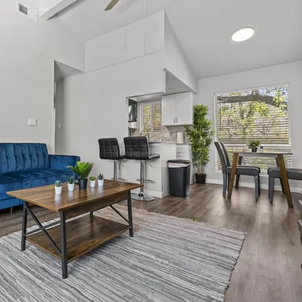 Rent this studio apartment on 2017 Bluebonnet Lane