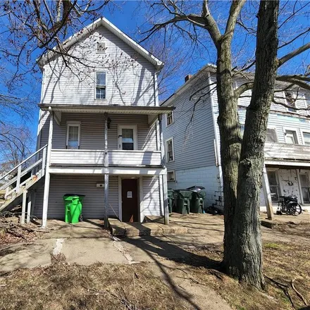 Buy this 2 bed house on 507 Broad Street in Willow Glen, Dover
