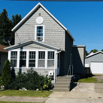 Buy this 2 bed townhouse on 1739 Fitch Avenue in Marquette, MI 49855