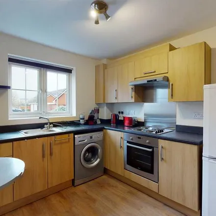 Rent this 2 bed apartment on Greenfields Gardens in Shrewsbury, SY1 2RN