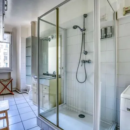 Image 9 - 9 Rue Paul Barruel, 75015 Paris, France - Apartment for rent