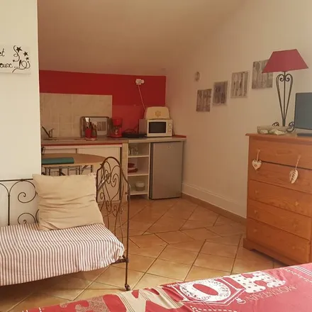 Image 5 - 20231 Venaco, France - Apartment for rent
