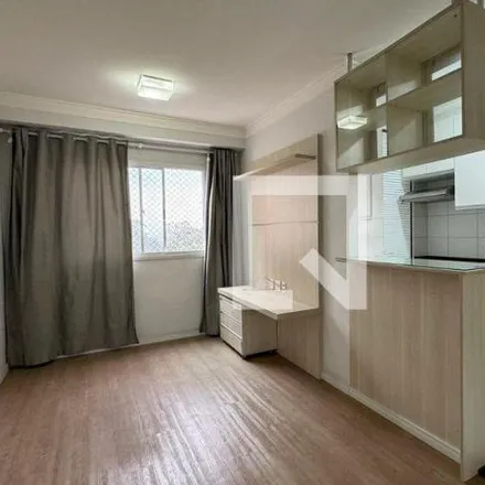 Rent this 2 bed apartment on Rua Campos Sales in Jardim Reginalice, Barueri - SP