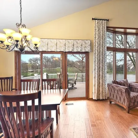 Image 6 - 10633 Golf Road, Orland Park, Orland Township, IL 60462, USA - House for sale