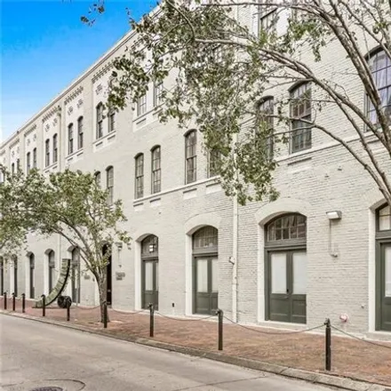 Rent this 2 bed condo on 700 Commerce Street in New Orleans, LA 70130