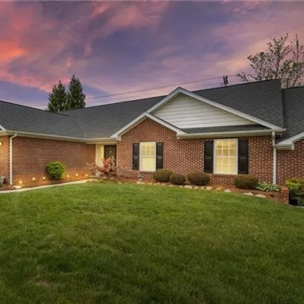 Buy this 3 bed house on 2090 Hibiscus Lane in Talleys Crossing, Kernersville