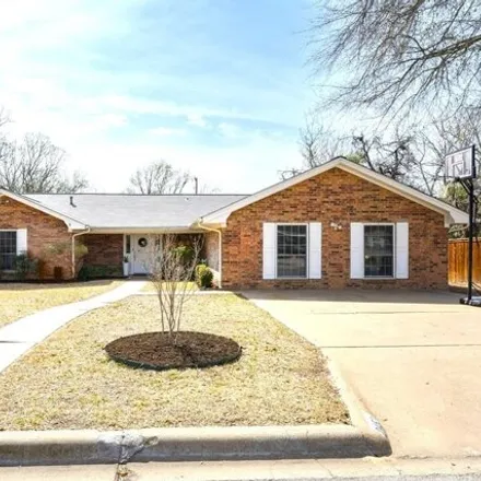Buy this 4 bed house on 2445 West Mimosa Lane in Stephenville, TX 76401