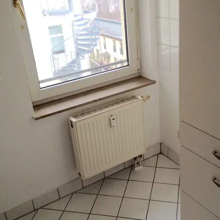 Rent this 3 bed apartment on Schäfferstraße 28 in 39112 Magdeburg, Germany