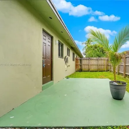 Image 3 - 1543 Southwest 22nd Street, Fort Lauderdale, FL 33315, USA - House for rent