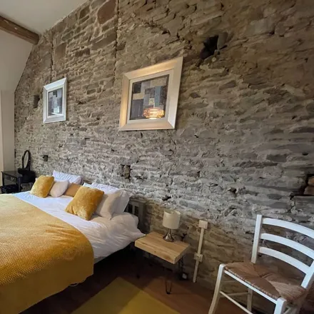 Rent this 3 bed house on 53110 Sainte-Marie-du-Bois