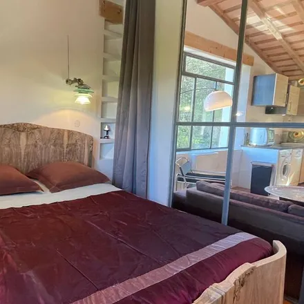 Rent this 2 bed house on 26170 Mollans-sur-Ouvèze