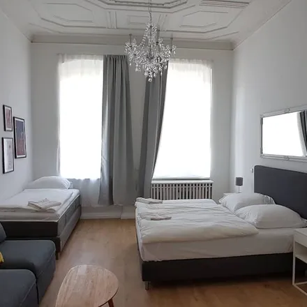 Rent this 2 bed apartment on Bezirk Pankow in Fröbelstraße 15, 10405 Berlin