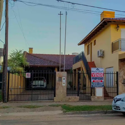 Buy this studio house on Paysandú 427 in Departamento Colón, 3280 Colón