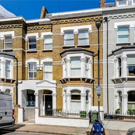 Image 3 - 33 Chesilton Road, London, SW6 5AA, United Kingdom - Apartment for rent