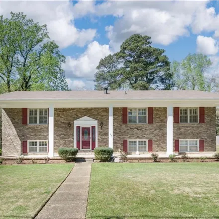 Rent this 1 bed room on 2610 Woodland Hills Drive in Tuscaloosa, AL 35405