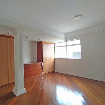 Rent this 4 bed apartment on Rua Paraíba in Centro, Divinópolis - MG