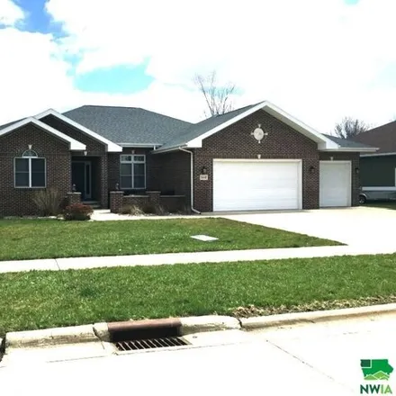 Buy this 4 bed house on Sibley Golf and Country Club in Ed Winkel Memorial Trail, Sibley