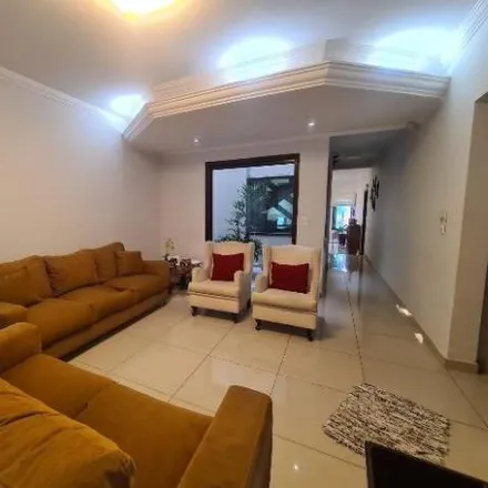 Buy this 3 bed house on Área de Transferência Éden - Sentido Centro in Avenida Independência, Éden