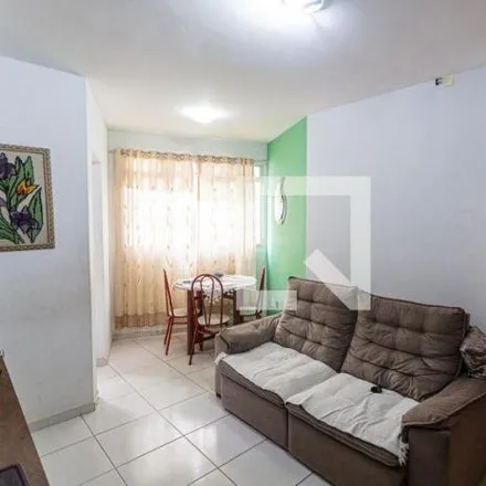 Rent this 2 bed apartment on Rua Queluzita in São Paulo, Belo Horizonte - MG