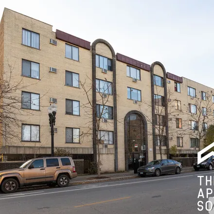 Rent this 1 bed apartment on 1515 W Morse Ave