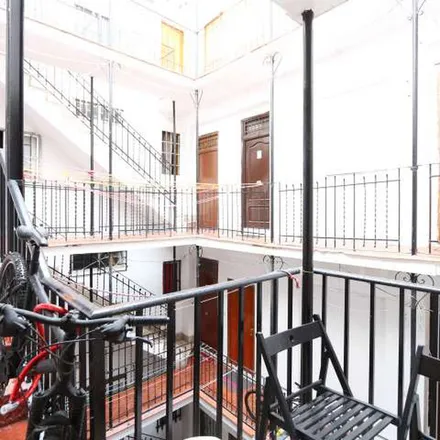 Rent this 2 bed apartment on Paseo de Extremadura in 44, 28011 Madrid
