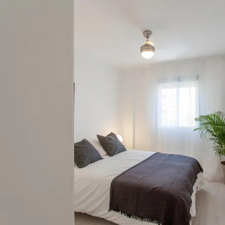 Rent this 2 bed apartment on Carrer del General Llorens in 1, 46025 Valencia