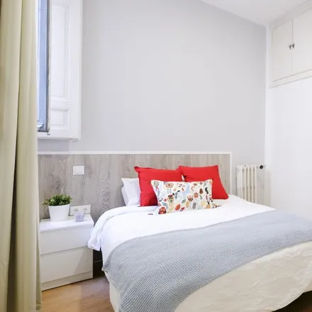 Rent this 8 bed room on Madrid in Gilmar, Calle de Carranza