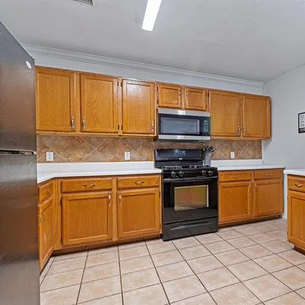 Image 5 - 6812 Broad Brook Drive, Austin, TX 78747, USA - Room for rent