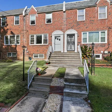 Buy this 3 bed townhouse on 401 Woodlawn Avenue in Collingswood, NJ 08108