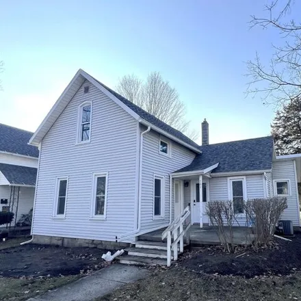 Buy this 3 bed house on 262 West Douglas Street in Goshen, IN 46526