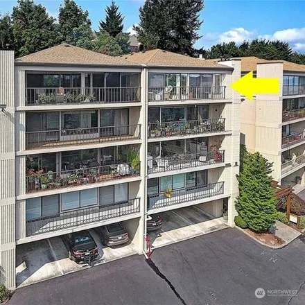 Image 4 - 7757 A Sand Point Way Northeast, Seattle, WA 98115, USA - Condo for sale