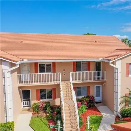 Buy this 2 bed condo on 546 Saratoga Circle in Collier County, FL 34104